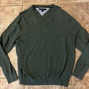 Tommy Hilfiger Men's Dark Green V-Neck Sweater